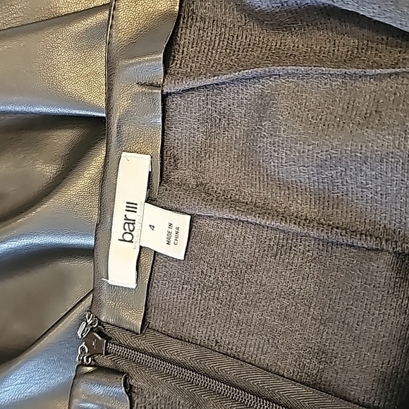 Bar III Faux Leather Mini Skirt - Size 4 - Picture 6 of 9